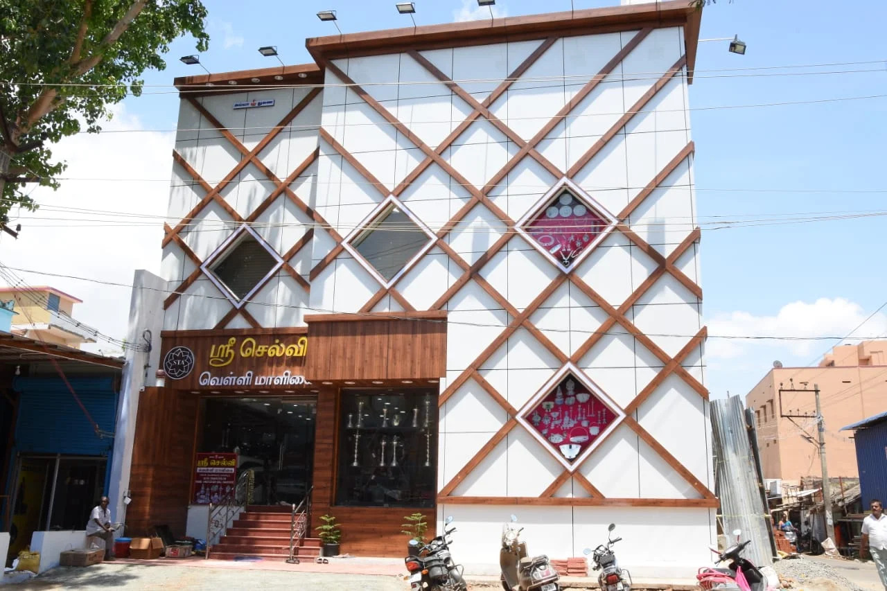 Selvi Silver Palace Gallery Image 19