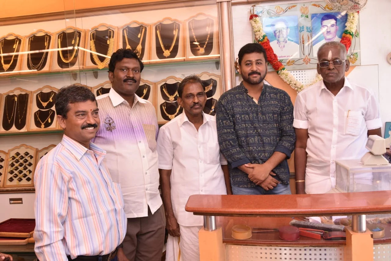 Selvi Silver Palace Gallery Image 20