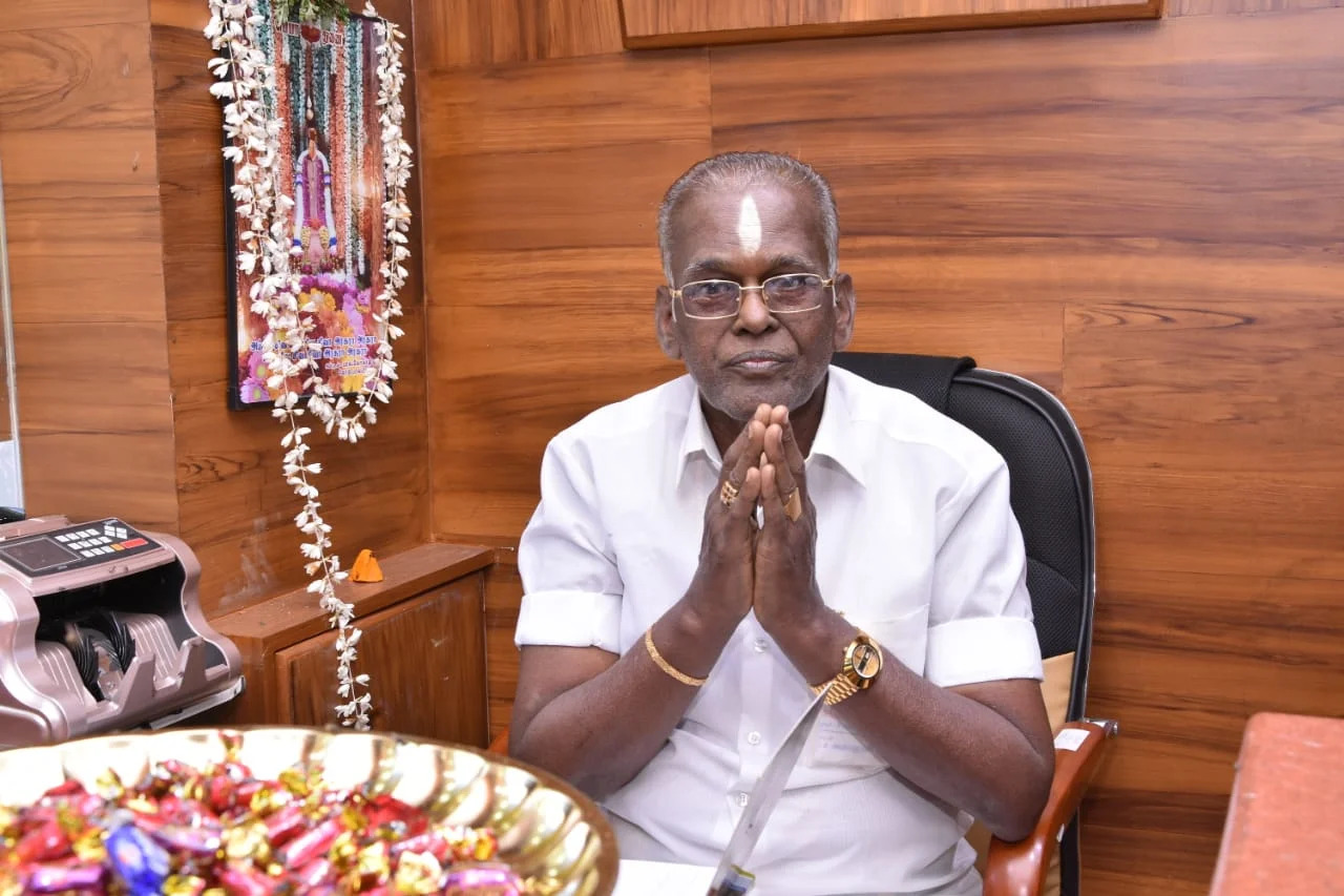 Selvi Silver Palace Gallery Image 24