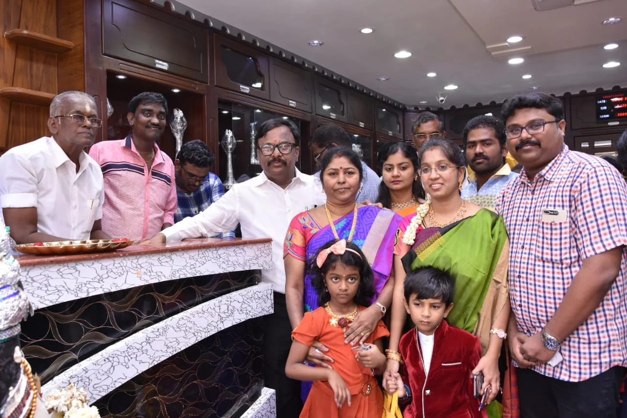 Selvi Silver Palace Gallery Image 6